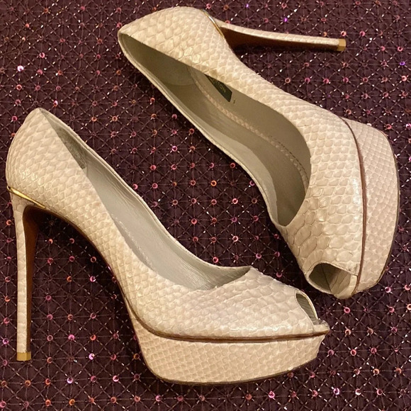 Louis Vuitton heels size 7.5 - Picture 1 of 7